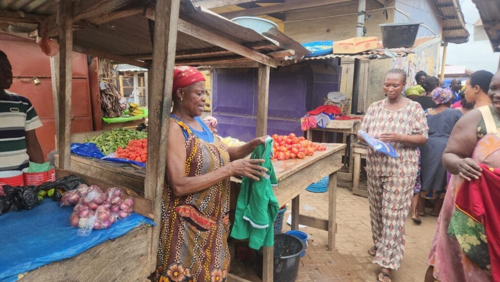 UENR DONATES BRANDED SHIRTS TO HOST COMMUNITIES 2 20251203 111025