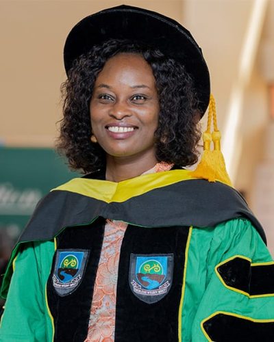 Dr Mary Antwi