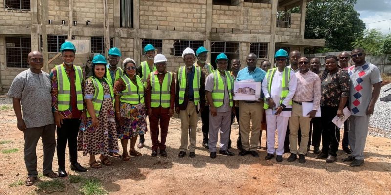 d8d6b8fb fe48 43dc 9da3 7df2e6ba1556